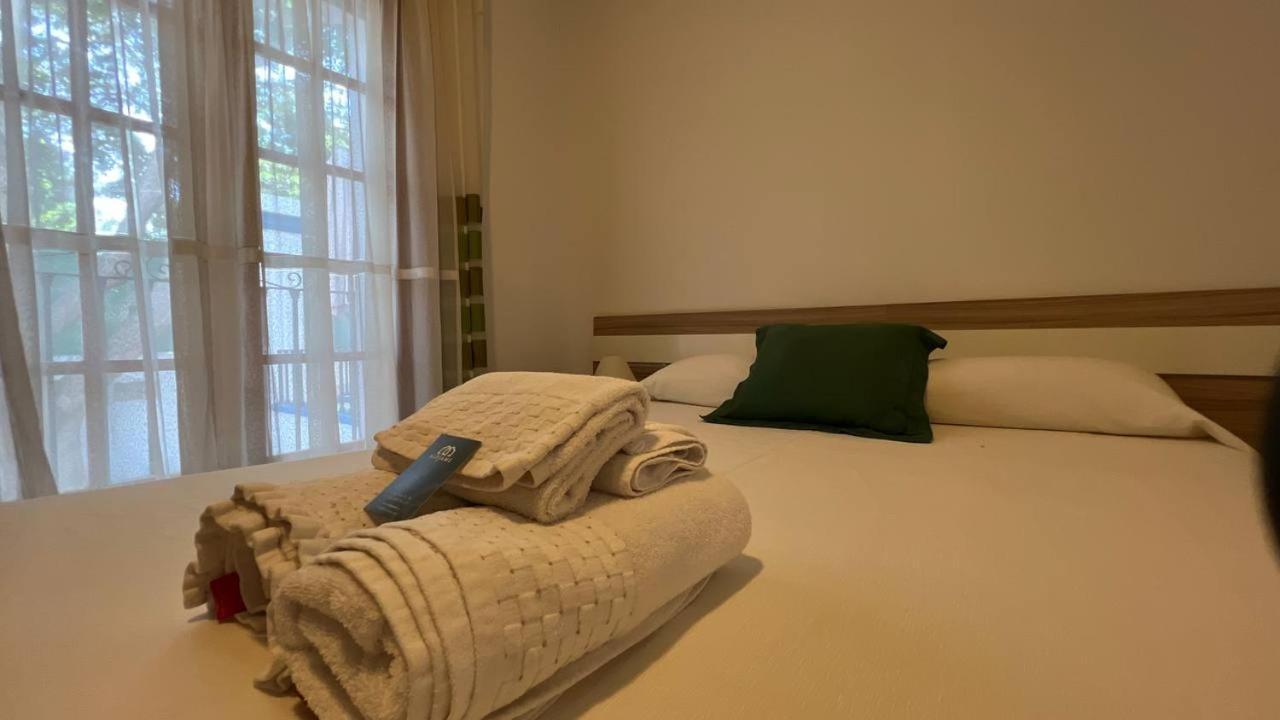 Casita Las Malvinas En Villa De Nijar Con Piscina Luaran gambar