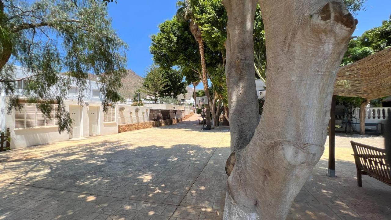 Casita Las Malvinas En Villa De Nijar Con Piscina Luaran gambar
